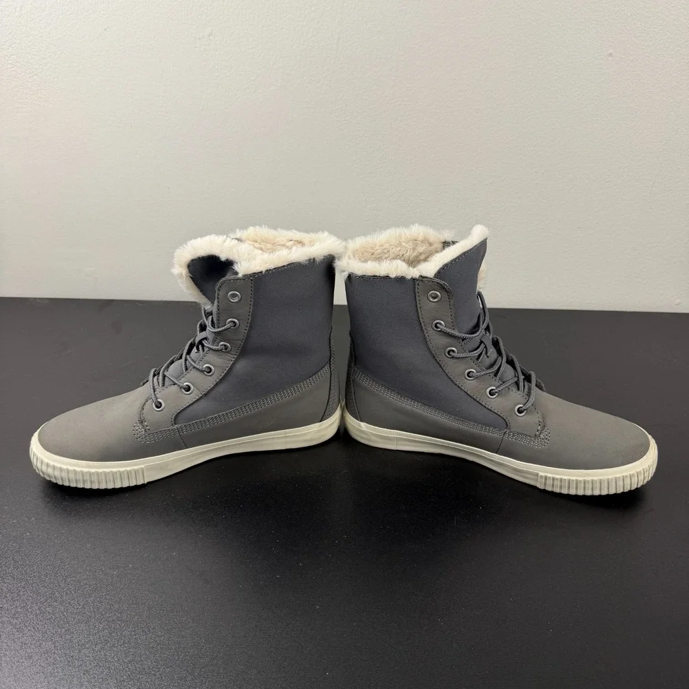 Timberland Shoes Womens 7.5 Gray White Faux Furry Lace-Up Boots Snow Winter Cozy